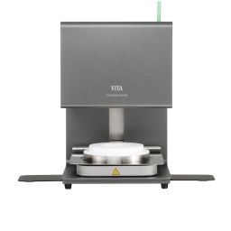 VITA Zyrcomat 6100 MS sinteroven gelakt